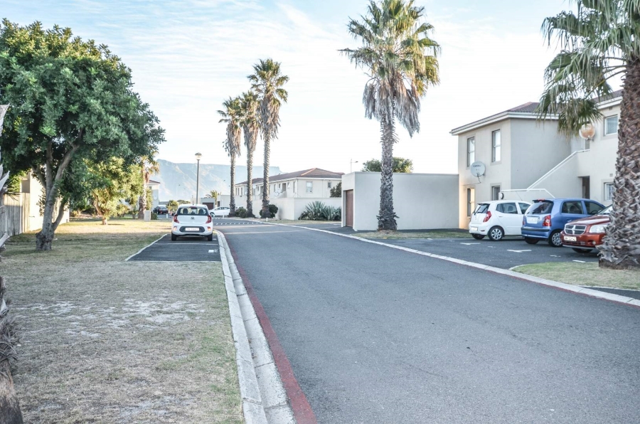 To Let 2 Bedroom Property for Rent in Milnerton Western Cape